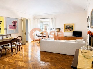 Trilocale in Vendita a Piacenza, 270'000&euro;, 90 m²