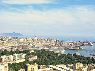 Appartamento in Vendita a Genova, 212'000&euro;, 106 m²