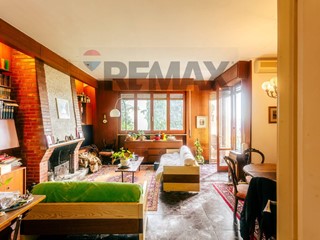 Appartamento in Vendita a Firenze, 440'000&euro;, 135 m²