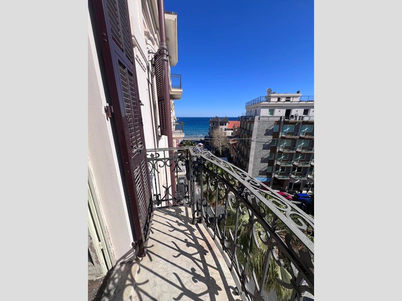 Appartamento in Vendita a Alassio, 1'600'000&euro;, 183 m²