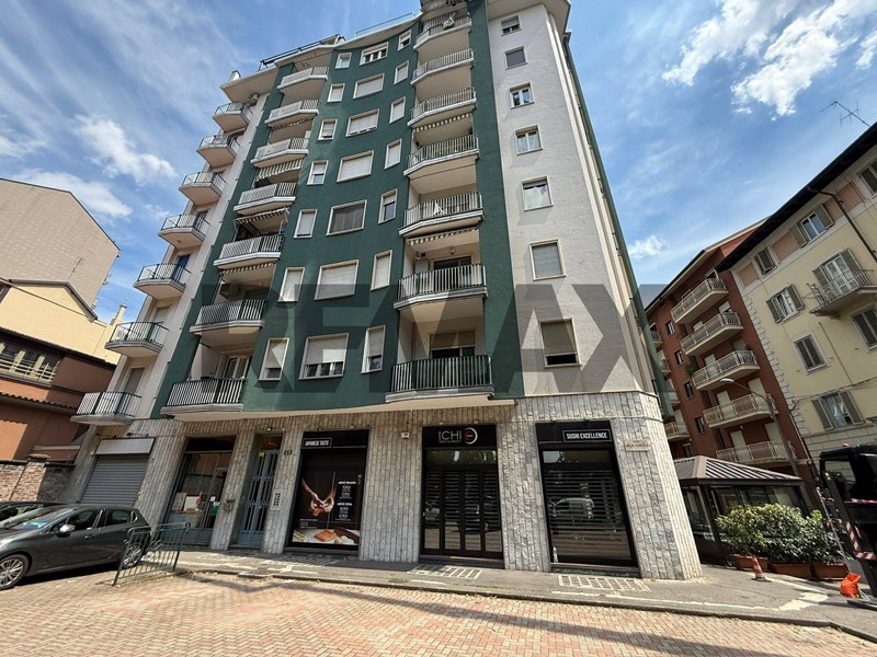 Quadrilocale in Vendita a Torino, 179'000&euro;, 118 m²