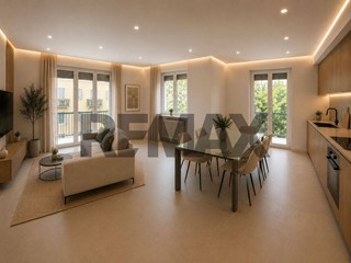 Trilocale in Vendita a Torino, 239'000&euro;, 118 m²
