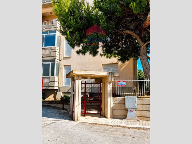 Appartamento in Vendita a Trapani, 110'000&euro;, 117 m²