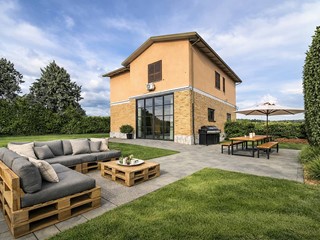 Quadrilocale in Vendita a Montelibretti, 119'000&euro;, 114 m²