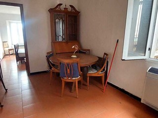 Trilocale in Vendita a Imperia, zona Artallo, 80'000&euro;, 50 m²