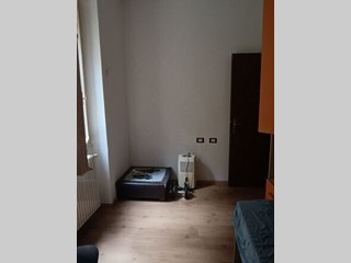 Appartamento in Vendita a Genova, 21'880&euro;, 68 m²