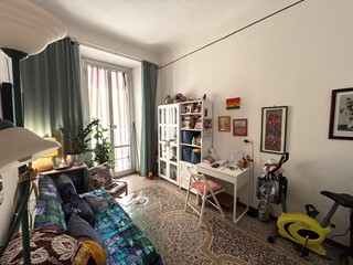 Quadrilocale in Vendita a Savona, 95'000&euro;, 75 m², arredato