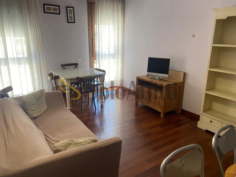 Bilocale in Affitto a Padova, zona Centro storico, 780&euro;, 60 m², arredato