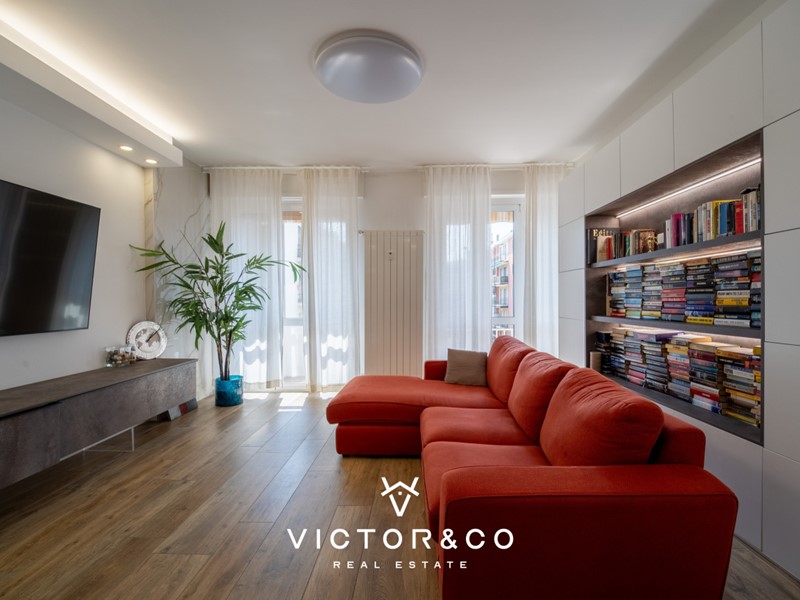 Quadrilocale in Vendita a Novara, zona San Paolo, 329'000&euro;, 145 m², con Box