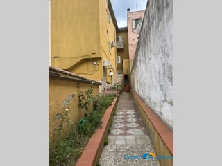 Bilocale in Vendita a Pomarico, 68'000&euro;, 150 m²