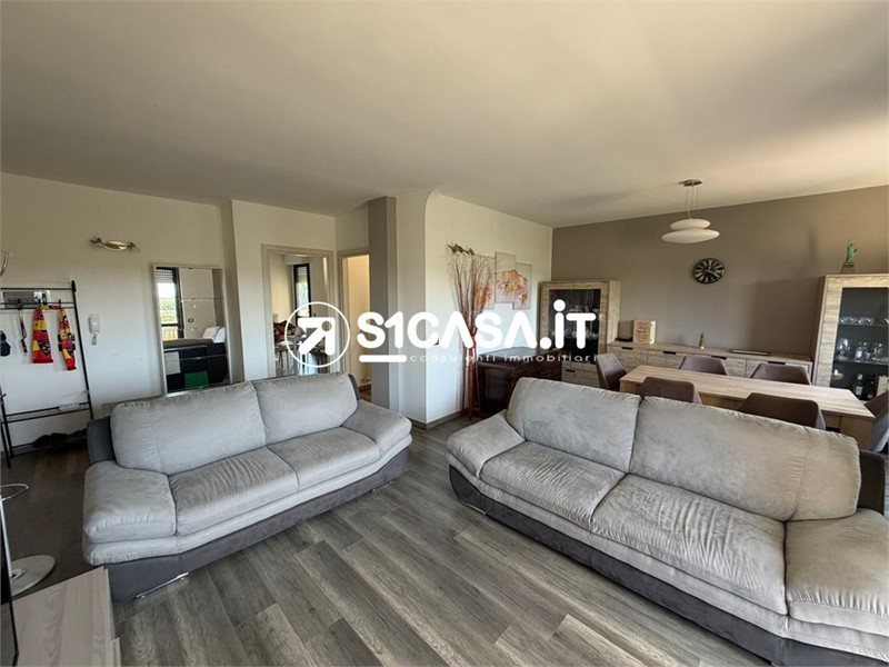 Appartamento in Vendita a Galatina, 98'000&euro;, 120 m²