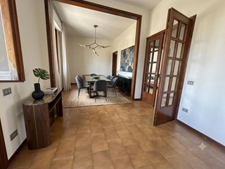 Quadrilocale in Vendita a Empoli, 240'000&euro;, 100 m², con Box