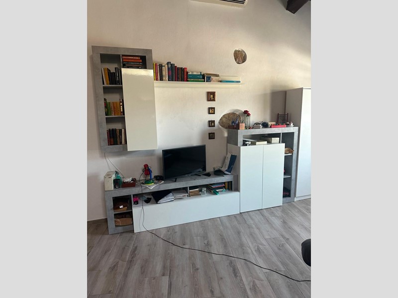 Bilocale in Vendita a Suvereto, 80'000&euro;, 61 m², arredato