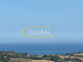 Appartamento in Vendita a Camerano, 100'000&euro;, 304 m²