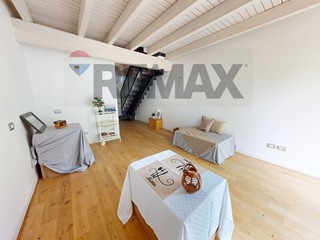 Bilocale in Vendita a Cornate d'Adda, 150'000&euro;, 74 m²