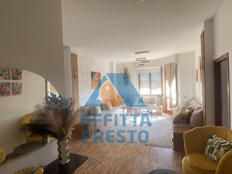 Trilocale in Vendita a Santa Croce sull'Arno, 148'000&euro;, 125 m²