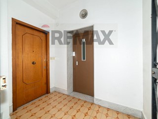 Attico in Vendita a Sant'Agata li Battiati, 220'000&euro;, 155 m²