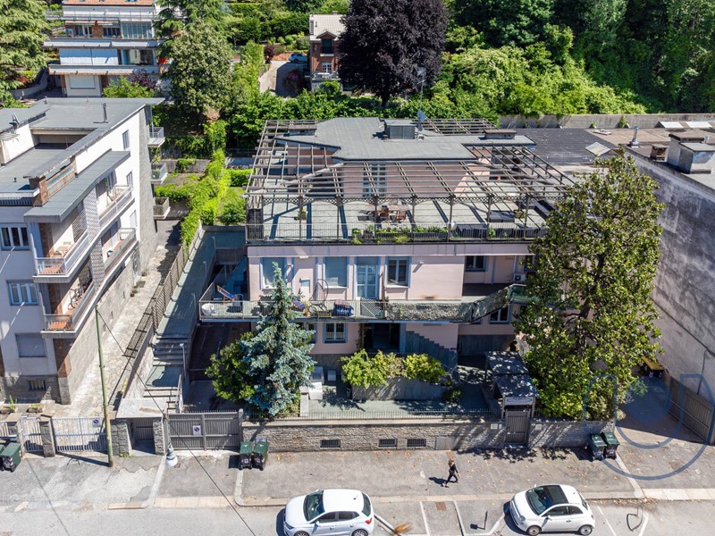 Quadrilocale in Vendita a Torino, 235'000&euro;, 96 m²