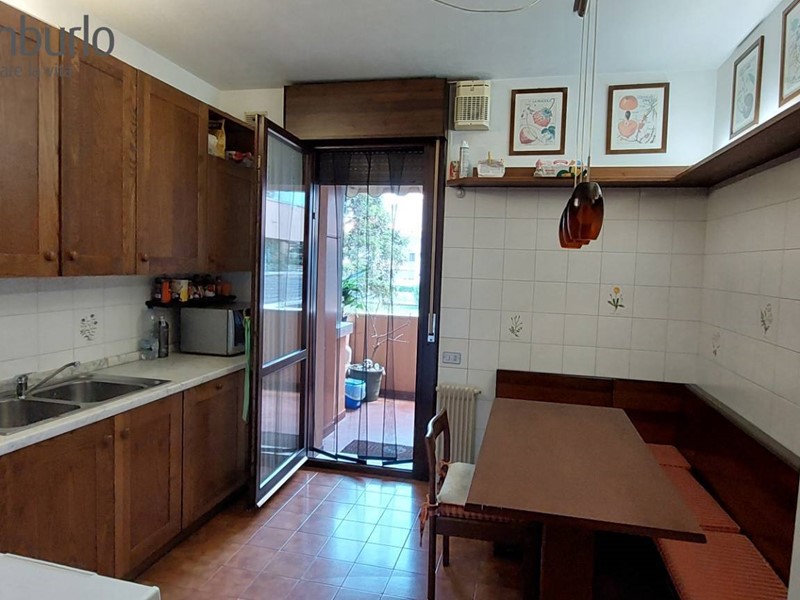 Quadrilocale in Vendita a Treviso, 170'000&euro;, 139 m²