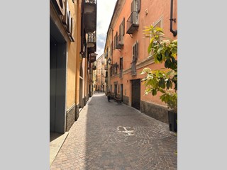 Appartamento in Vendita a Acqui Terme, 120'000&euro;, 132 m²