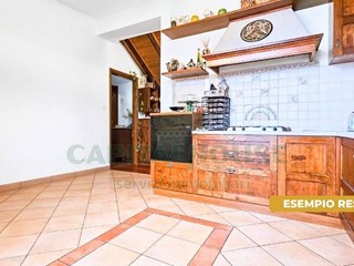 Bilocale in Vendita a Milano, 249'000&euro;, 75 m²