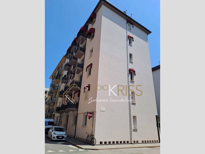 Appartamento in Vendita a Ferrara, 113'000&euro;, 95 m²