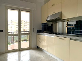Trilocale in Affitto a Catanzaro, 650&euro;, 120 m²