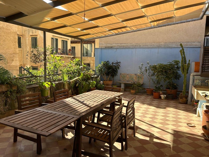 Trilocale in Affitto a Palermo, 1'000&euro;, 88 m²