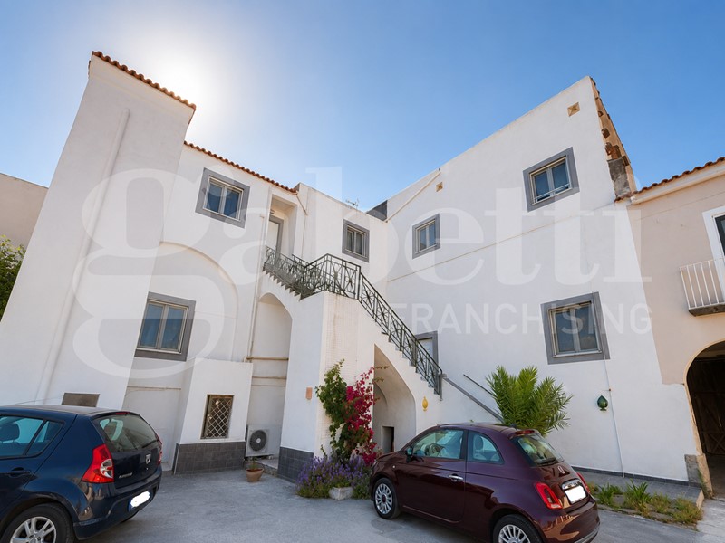 Trilocale in Vendita a Boscotrecase, 150'000&euro;, 90 m²