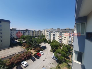 Quadrilocale in Vendita a Bari, 235'000&euro;, 108 m²