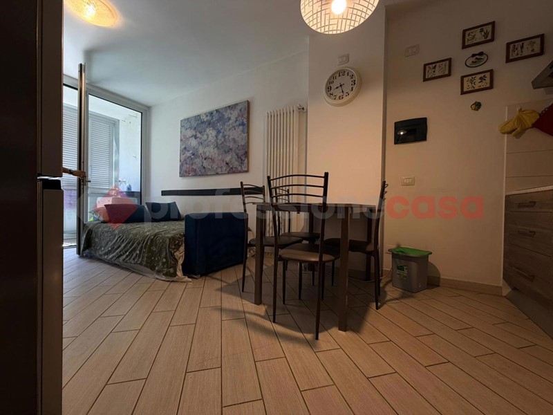 Bilocale in Vendita a Scandicci, 235'000&euro;, 45 m², arredato