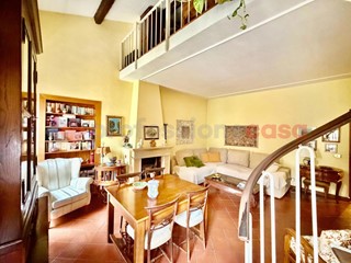 Quadrilocale in Vendita a Roma, 550'000&euro;, 145 m²