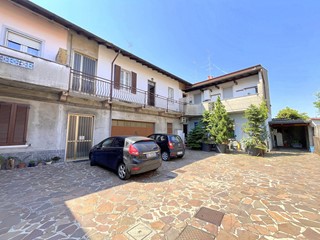 Bilocale in Vendita a Inveruno, 72'000&euro;, 62 m²