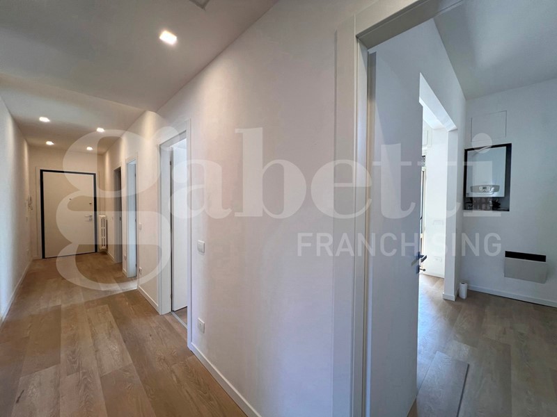 Quadrilocale in Vendita a Brescia, 349'000&euro;, 149 m², con Box