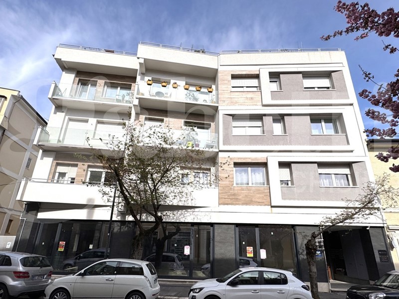 Quadrilocale in Vendita a Avezzano, 159'000&euro;, 135 m²
