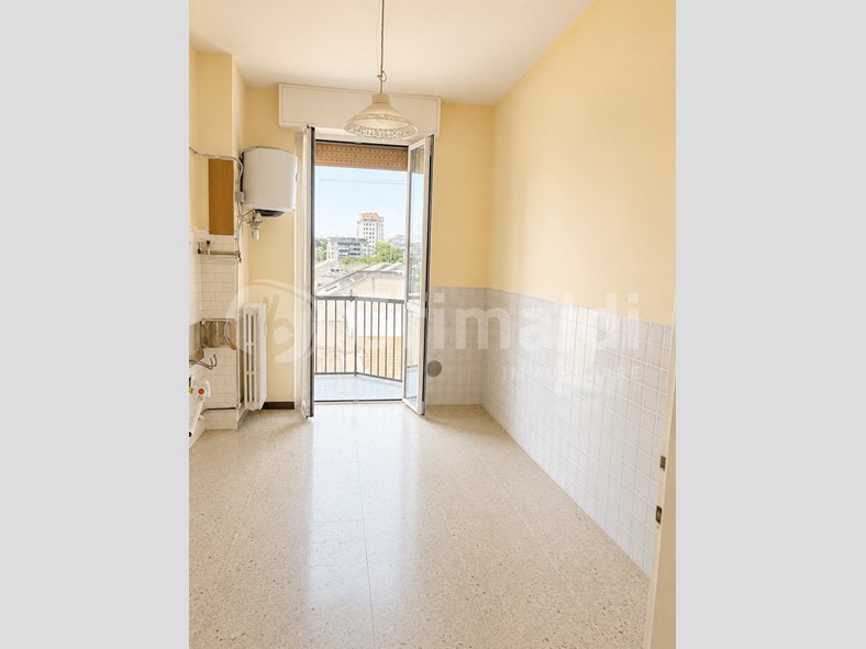 Monolocale in Vendita a Lissone, 115'000&euro;, 47 m², con Box