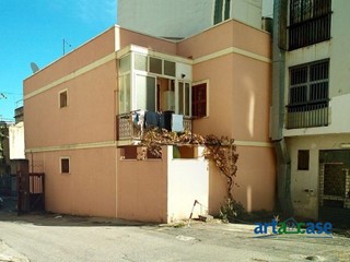 Trilocale in Vendita a Messina, 69'000&euro;, 90 m²