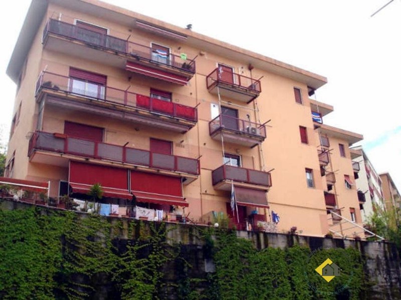 Appartamento in Vendita a Genova, 58'326&euro;, 96 m²
