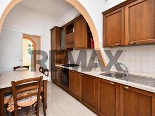 Quadrilocale in Vendita a Catania, 79'999&euro;, 66 m²