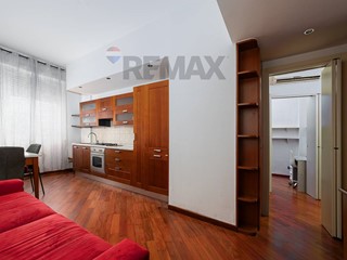 Trilocale in Vendita a Sesto San Giovanni, 205'000&euro;, 68 m²