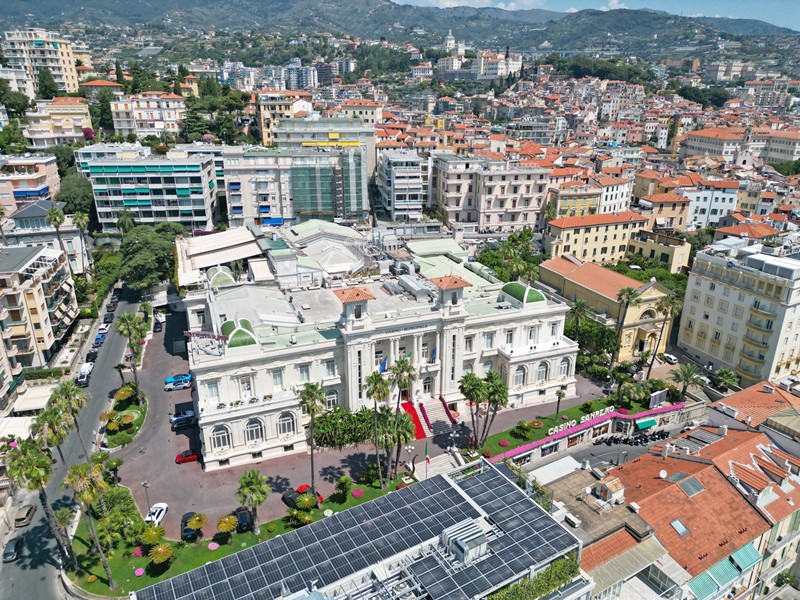 Quadrilocale in Vendita a Sanremo, 475'000&euro;, 96 m², arredato