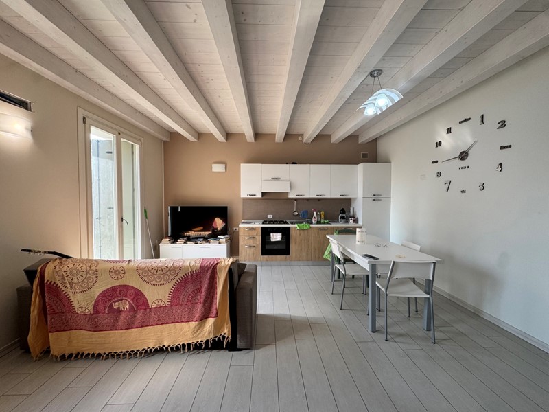 Trilocale in Vendita a Noventa Vicentina, 165'000&euro;, 70 m²