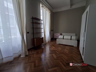 Quadrilocale in Affitto a Messina, 120 m²