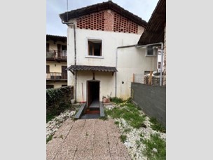 Quadrilocale in Vendita a Torre Canavese, 21'328&euro;, 132 m²