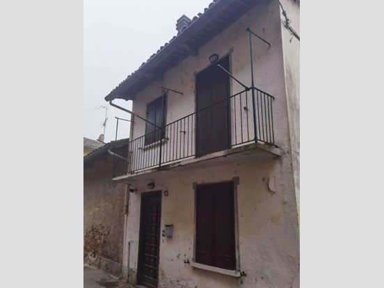 Quadrilocale in Vendita a Lauriano, 14'030&euro;, 79 m²