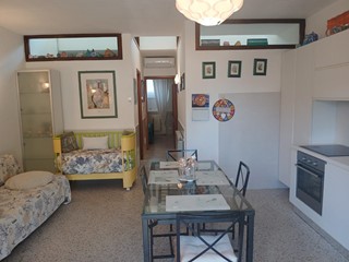 Trilocale in Vendita a Pisa, zona Marina di Pisa, 235'000&euro;, 60 m², arredato