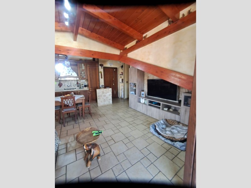 Quadrilocale in Vendita a Bellizzi, 138'000&euro;, 80 m², arredato