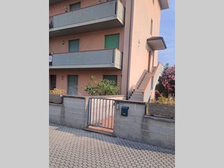 Quadrilocale in Vendita a Ponsacco, 175'000&euro;, 80 m², arredato, con Box