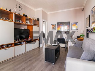 Trilocale in Vendita a Acireale, 89'900&euro;, 79 m²
