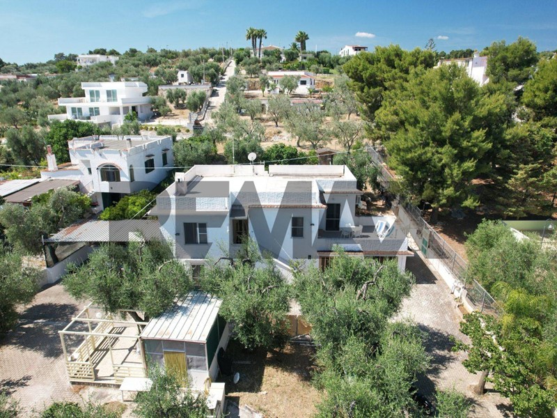 Appartamento in Vendita a Vieste, 329'000&euro;, 251 m²